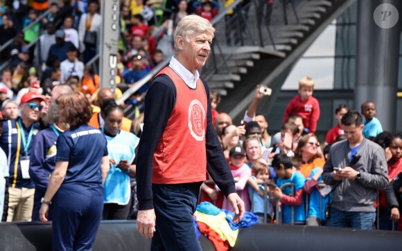 Arsène Wenger au Stade de France pour la Journée Évasion - L'association Premiers de Cordée organise la Journée Evasion où des enfants atteints de maladies rares ont pu rencontrer leurs idoles au stade France à Saint-Denis (banlieue de Paris), Seine Saint-Denis, France, le 22 mai 2019.