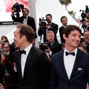 Arthur Harari, Justine Triet (enceinte), Paul Hamy, Niels Schneider, Adèle Exarchopoulos, Virginie Efira - Montée des marches du film "Sibyl" lors du 72ème Festival International du Film de Cannes. Le 24 mai 2019 © Jacovides-Moreau / Bestimage