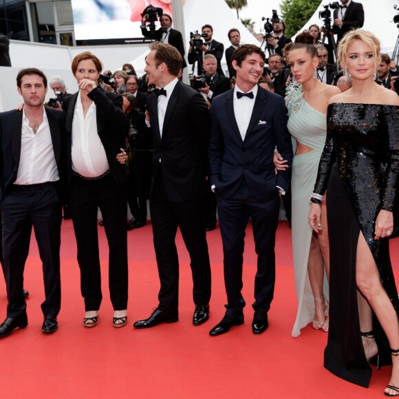 Arthur Harari, Justine Triet (enceinte), Paul Hamy, Niels Schneider, Adèle Exarchopoulos, Virginie Efira - Montée des marches du film "Sibyl" lors du 72ème Festival International du Film de Cannes. Le 24 mai 2019 © Jacovides-Moreau / Bestimage