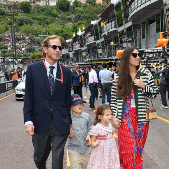 Andrea Casiraghi, sa femme Tatiana Santo Domingo et leurs enfants Sacha et India dans le paddock avant le départ du 77e Grand Prix de Formule 1 de Monaco le 26 mai 2019. © Bruno Bebert / Bestimage