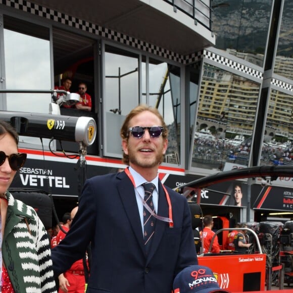 Andrea Casiraghi, sa femme Tatiana Santo Domingo et leurs enfants Sacha et India dans le paddock avant le départ du 77e Grand Prix de Formule 1 de Monaco le 26 mai 2019. © Bruno Bebert / Bestimage