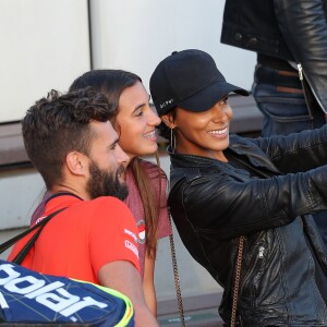 Shy'm dans le public de Roland-Garros le 4 juin 2017 pour soutenir son compagnon de l'époque, Benoît Paire. © Dominique Jacovides-Cyril Moreau/Bestimage