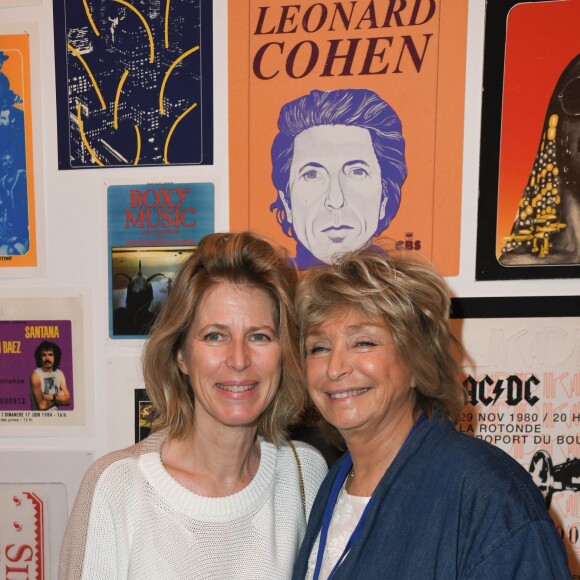 Caroline Thompson et sa mère Danièle Thompson - Exposition d'Albert Koski "Rock Art" à la Galerie Laurent Godin à Paris le 3 juin 2019. © Coadic Guirec/Bestimage