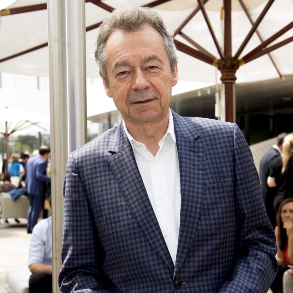 Michel Denisot dans les tribunes lors des internationaux de tennis de Roland Garros à Paris, France, le 4 juin 2019. © Jean-Baptiste Autissier/Panoramic/Bestimage