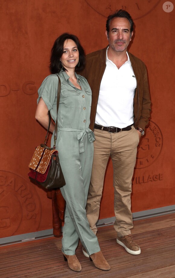 Jean Dujardin et sa femme Nathalie Péchalat au Village de Roland-Garros pour la finale hommes entre Rafael Nadal et Dominic Thiem à Paris le 9 juin 2019. © Jacovides - Moreau / Bestimage