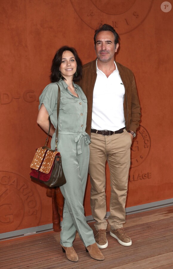 Jean Dujardin et sa femme Nathalie Péchalat au Village de Roland-Garros pour la finale hommes entre Rafael Nadal et Dominic Thiem à Paris le 9 juin 2019. © Jacovides - Moreau / Bestimage