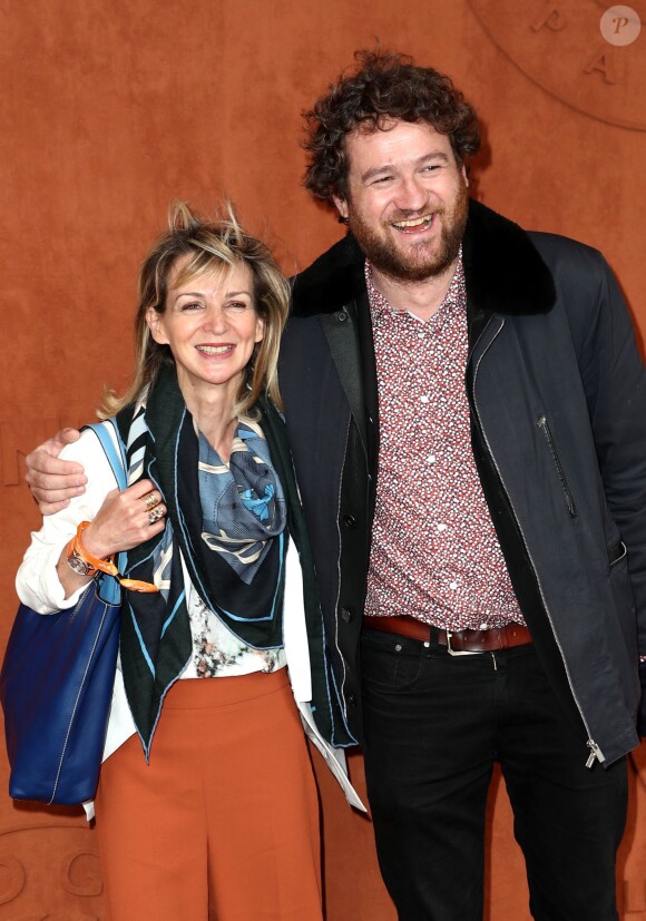 Olivier de Benoist et sa femme Caroline au Village de Roland-Garros pour la finale hommes entre Rafael Nadal et Dominic Thiem à Paris le 9 juin 2019. © Jacovides - Moreau / Bestimage