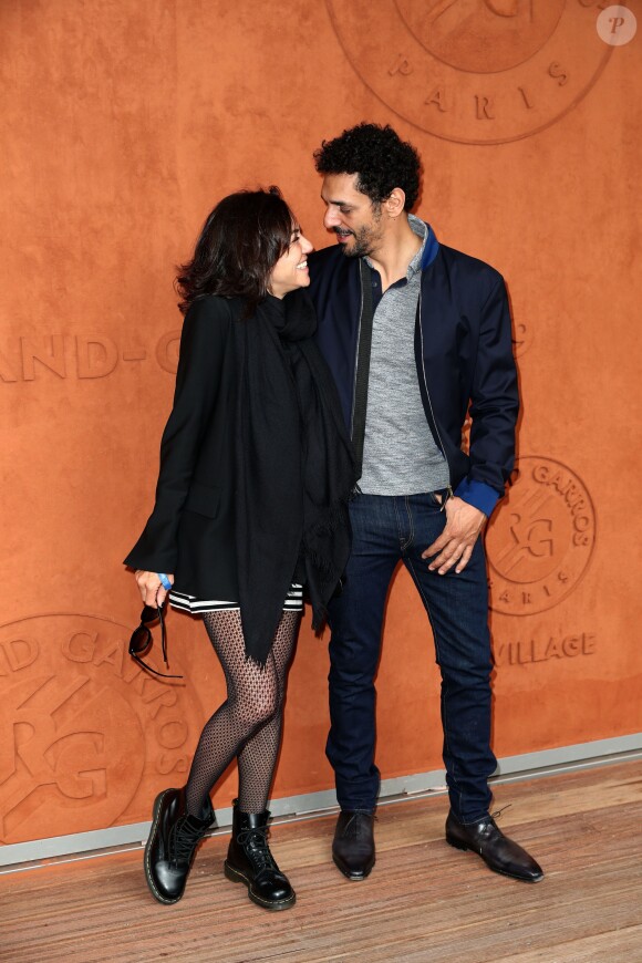 Tomer Sisley et sa femme Sandra au Village de Roland-Garros pour la finale hommes entre Rafael Nadal et Dominic Thiem à Paris le 9 juin 2019. © Jacovides - Moreau / Bestimage