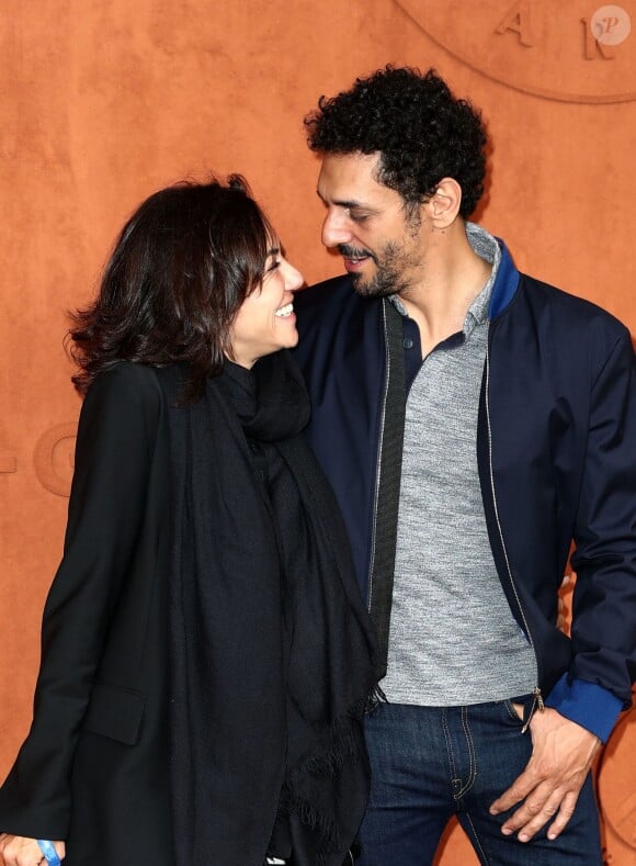 Tomer Sisley et sa femme Sandra au Village de Roland-Garros pour la finale hommes entre Rafael Nadal et Dominic Thiem à Paris le 9 juin 2019. © Jacovides - Moreau / Bestimage