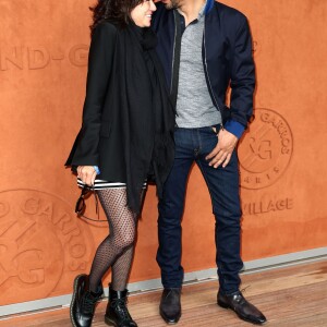 Tomer Sisley et sa femme Sandra au Village de Roland-Garros pour la finale hommes entre Rafael Nadal et Dominic Thiem à Paris le 9 juin 2019. © Jacovides - Moreau / Bestimage
