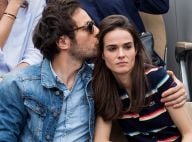 Vianney tendre et câlin avec Catherine dans les tribunes de Roland-Garros