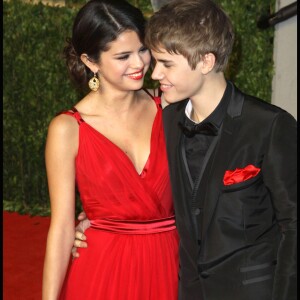 Justin Bieber et Selena Gomez- Soirée Vanity Fair au Sunset Tower Hotel, lors de la 83e cérémonie des Oscar à Hollywood- 27 février 2011.