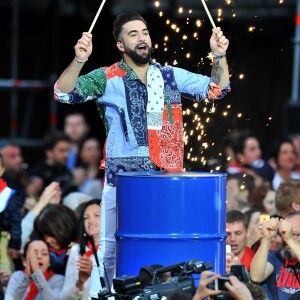 Exclusif - Kendji Girac lors de l'enregistrement de l'émission "La Chanson de l'Année 2019" aux Arènes de Nîmes, le 16 mai 2019. L'émission sera diffusée sur TF1 le samedi 15 juin. TF1 propose aux téléspectateurs une soirée exceptionnelle avec "La Chanson de l'Année" présentée par N.Aliagas et produite par DMLS TV. Les téléspectateurs pourront élire en direct "La Chanson de l'Année" parmi les 20 titres en compétition. Les votes débuteront dès 21 h et le prix sera annoncé en fin d'émission. Un prix d'honneur sera également remis au cours de la soirée à un artiste emblématique de la chanson française. " La Chanson de l'Année" sera diffusée depuis un lieu mythique, les Arènes de Nîmes. Un grand show musical en présence de tous les artistes qui ont marqué l'année. Ces stars de la chanson française et internationales interpréteront leurs titres et formeront des duos totalement inédits. © Guillaume Gaffiot/Bestimage