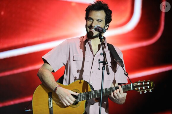 Exclusif - Amir Haddad lors de l'enregistrement de l'émission "La Chanson de l'Année 2019" aux Arènes de Nîmes, le 16 mai 2019. L'émission sera diffusée sur TF1 le samedi 15 juin. TF1 propose aux téléspectateurs une soirée exceptionnelle avec "La Chanson de l'Année" présentée par N.Aliagas et produite par DMLS TV. Les téléspectateurs pourront élire en direct "La Chanson de l'Année" parmi les 20 titres en compétition. Les votes débuteront dès 21 h et le prix sera annoncé en fin d'émission. Un prix d'honneur sera également remis au cours de la soirée à un artiste emblématique de la chanson française. " La Chanson de l'Année" sera diffusée depuis un lieu mythique, les Arènes de Nîmes. Un grand show musical en présence de tous les artistes qui ont marqué l'année. Ces stars de la chanson française et internationales interpréteront leurs titres et formeront des duos totalement inédits. © Guillaume Gaffiot/Bestimage
