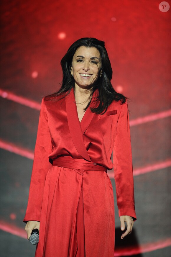 Exclusif - Jenifer Bartoli lors de l'enregistrement de l'émission "La Chanson de l'Année 2019" aux Arènes de Nîmes, le 16 mai 2019. L'émission sera diffusée sur TF1 le samedi 15 juin. TF1 propose aux téléspectateurs une soirée exceptionnelle avec "La Chanson de l'Année" présentée par N.Aliagas et produite par DMLS TV. Les téléspectateurs pourront élire en direct "La Chanson de l'Année" parmi les 20 titres en compétition. Les votes débuteront dès 21 h et le prix sera annoncé en fin d'émission. Un prix d'honneur sera également remis au cours de la soirée à un artiste emblématique de la chanson française. " La Chanson de l'Année" sera diffusée depuis un lieu mythique, les Arènes de Nîmes. Un grand show musical en présence de tous les artistes qui ont marqué l'année. Ces stars de la chanson française et internationales interpréteront leurs titres et formeront des duos totalement inédits. © Guillaume Gaffiot/Bestimage