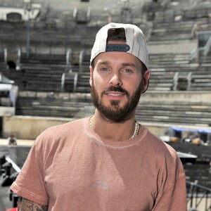 Exclusif - Matt Pokora (M Pokora) lors de l'enregistrement de l'émission "La Chanson de l'Année 2019" aux Arènes de Nîmes, le 16 mai 2019. L'émission sera diffusée sur TF1 le samedi 15 juin. TF1 propose aux téléspectateurs une soirée exceptionnelle avec "La Chanson de l'Année" présentée par N.Aliagas et produite par DMLS TV. Les téléspectateurs pourront élire en direct "La Chanson de l'Année" parmi les 20 titres en compétition. Les votes débuteront dès 21 h et le prix sera annoncé en fin d'émission. Un prix d'honneur sera également remis au cours de la soirée à un artiste emblématique de la chanson française. " La Chanson de l'Année" sera diffusée depuis un lieu mythique, les Arènes de Nîmes. Un grand show musical en présence de tous les artistes qui ont marqué l'année. Ces stars de la chanson française et internationales interpréteront leurs titres et formeront des duos totalement inédits. © Guillaume Gaffiot/Bestimage