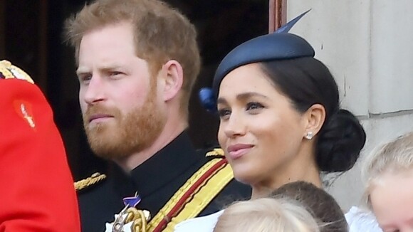 Meghan Markle : Quand le prince Harry la recadre sèchement devant Elizabeth II