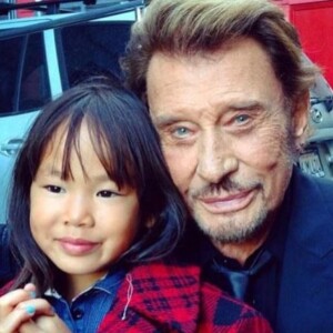 Jade Hallyday rend hommage à son papa sur Instagram le 15 juin 2019. Johnny Hallyday aurait eu 76 ans.