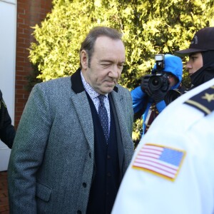 Kevin Spacey quitte le palais de justice à Nantucket, dans le Massachusetts, le 7 janvier 2019