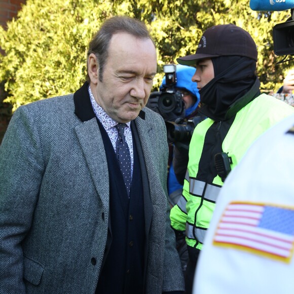 Kevin Spacey quitte le palais de justice à Nantucket, dans le Massachusetts, le 7 janvier 2019