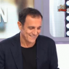 Fou rire dans Télématin après un lapsus de Charlotte Bouteloup. Le 28 octobre 2017 sur France 2. Ici Thierry Beccaro.