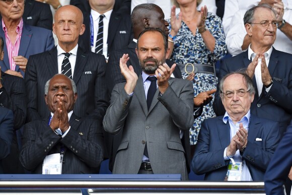 Edouard Philippe et Noël Le Graët dans les tribunes lors du quart de finale de la Coupe du Monde Féminine de football opposant les Etats-Unis à la France au Parc des Princes à Paris, France, le 28 juin 2019. Les USA ont gagné 2-1. © Pierre Perusseau/Bestimage