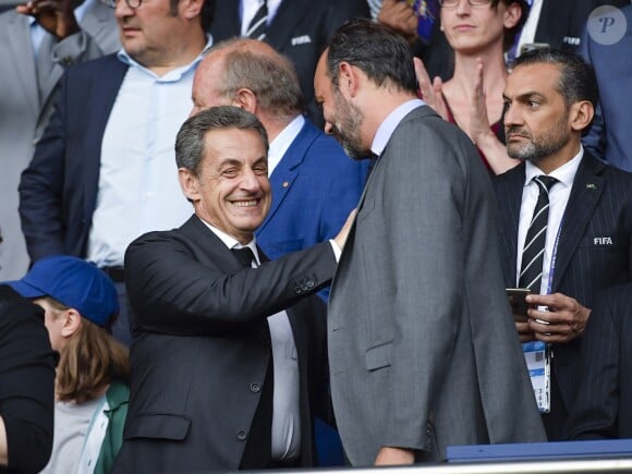 Nicolas Sarkozy et Edouard Philippe dans les tribunes lors du quart de finale de la Coupe du Monde Féminine de football opposant les Etats-Unis à la France au Parc des Princes à Paris, France, le 28 juin 2019. Les USA ont gagné 2-1. © Pierre Perusseau/Bestimage