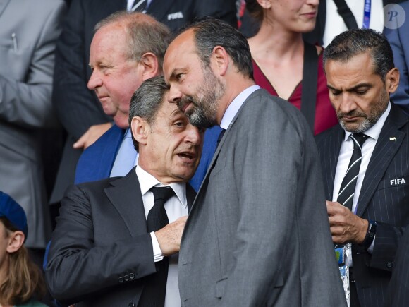 Nicolas Sarkozy et Edouard Philippe dans les tribunes lors du quart de finale de la Coupe du Monde Féminine de football opposant les Etats-Unis à la France au Parc des Princes à Paris, France, le 28 juin 2019. Les USA ont gagné 2-1. © Pierre Perusseau/Bestimage