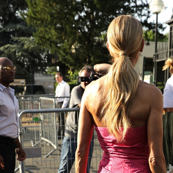 Céline Dion au défilé Miu Miu à l'hippodrome d'Auteuil à Paris, lors de la Paris Fashion Week, le 29 juin 2019. Paris