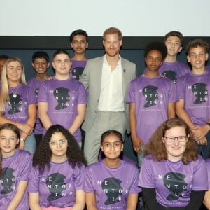 Le prince Harry assiste à l'événement caritatif "Diana Award National Youth Mentoring Summit" à Londres, le 2 juillet 2019.