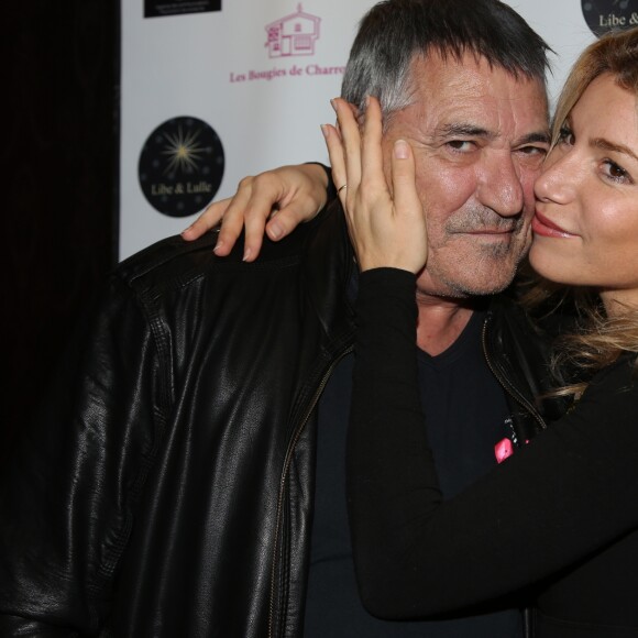 Jean-Marie Bigard et sa femme Lola Marois (Lola Bigard) - Cocktail de bienfaisance 'Octobre Rose' au restaurant Fidèle à Paris, France, le 16 octobre 2017. © Denis Guignebourg/Bestimage