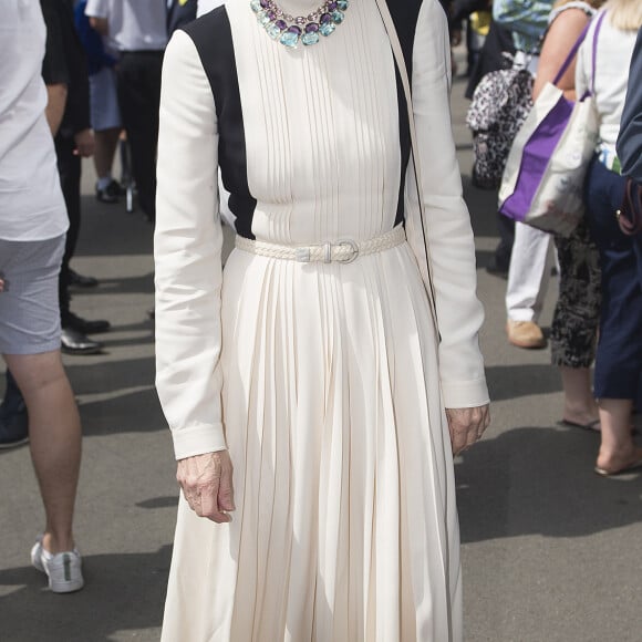 Anna Wintour lors du tournoi de Wimbledon 2019 à Londres, le 8 juillet 2019.