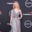 Elle Fanning assiste aux ESPY Awards 2019 au Staples Center à Los Angeles, le 10 juillet 2019.