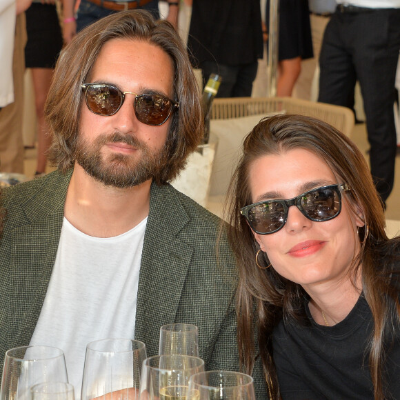 Exclusif -Charlotte Casiraghi-Rassam et son mari Dimitri Rassam dans la tente VIP lors du Longines Paris Eiffel Jumping au Champ de Mars à Paris, le samedi 6 juillet 2019. © Veeren-Ramsamy/Bestimage