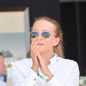 Exclusif - Mary-Kate Olsen - Tente - People au déjeuner du Longines Paris Eiffel Jumping au Champ de Mars à Paris, le 5 juillet 2019. © Veeren Ramsamy/Bestimage