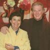 Herbert Léonard et sa femme Cléo au baptême du millésime Bordeaux, au Pavillon Gabriel, à Paris, le 18 mars 2002.