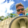 Ludovic de "Pékin Express" avec un mégaphone, le 30 juin 2019, sur Instagram
