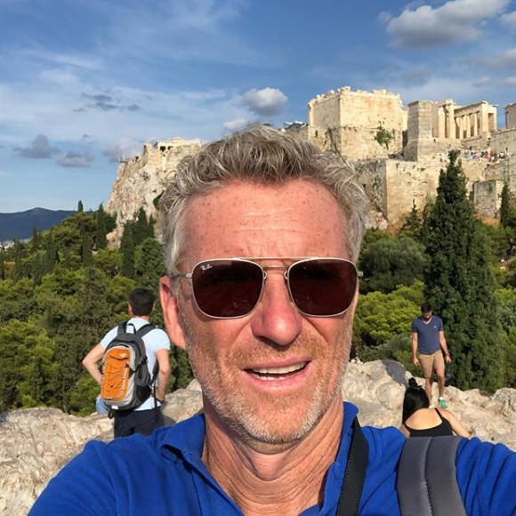 Denis Brogniart lors de son séjour à Athènes, en Grèce, en juillet 2019.