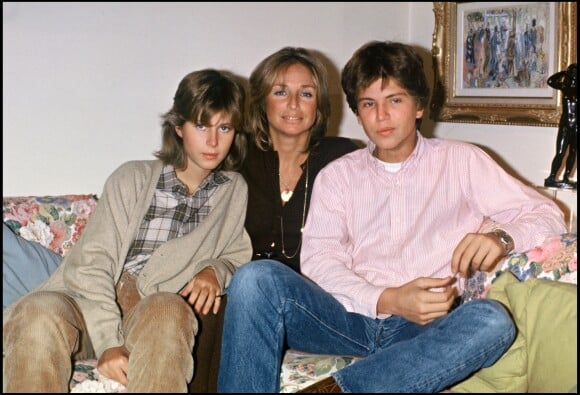 Danièle Thompson et ses enfants Christopher et Caroline en 1982.