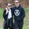 Joaquin Phoenix et Rooney Mara s'engagent dans la défense de la cause animale à Los Angeles, le 2 juin 2019.