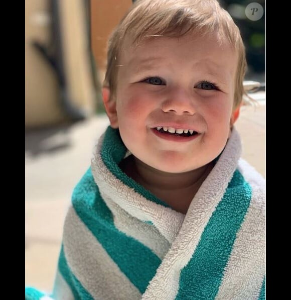 Ozgood, le deuxième enfant de Lake Bell et Scott Campbell. Mai 2019.