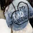 Exclusif - Joy Hallyday porte une veste en jean avec l'inscription "My Dad is a Legend" dans le dos - Laeticia Hallyday reçoit la médaille de la ville de Toulouse en compagnie de ses filles et d'Elyette Boudou avant de quitter l'Esplanade Johnny Hallyday. Laeticia Hallyday et ses filles Jade et Joy sont venues inaugurer une esplanade portant le nom de Johnny Hallyday située en face du Zénith de Toulouse, le 15 juin 2019, date hautement symbolique puisque le rockeur aurait eu 76 ans. Laeticia porte le pendentif crucifix de Johnny autour du cou. © Dominique Jacovides/Bestimage