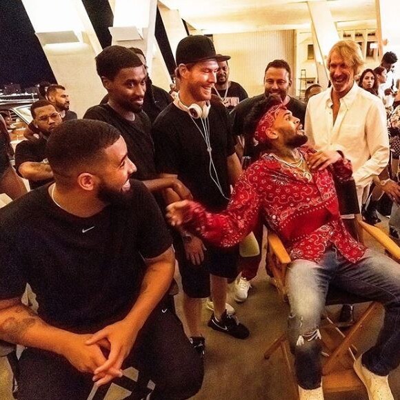 Chris Brown et Drake sur le tournage du clip de la chanson "No Guidance".