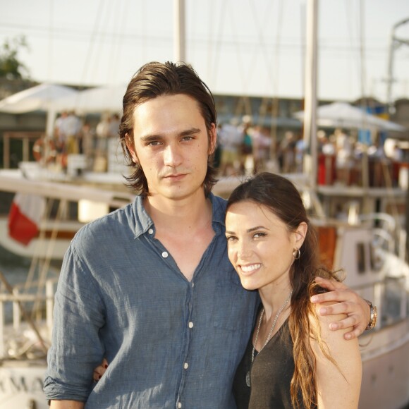 Alain-Fabien Delon et sa compagne Capucine Anav - 7ème édition du Trophée de la Pétanque Gastronomique au Paris Yacht Marina à Paris le 27 juin 2019. © Christophe Aubert via Bestimage