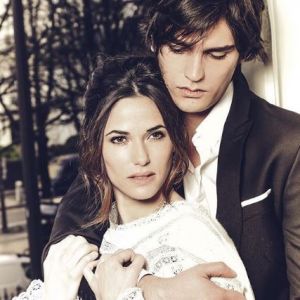 Alain-Fabien Delon et Capucine Anav, très amoureux ils se confient au magazine TéléStar sur leurs projets de couple.