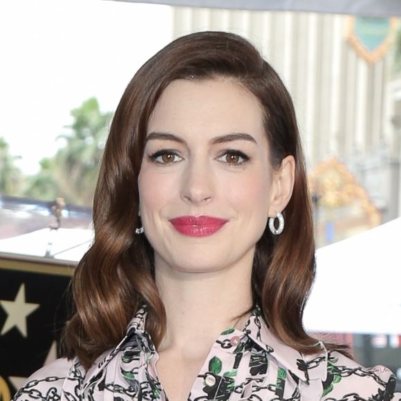 Anne Hathaway - Anne Hathaway reçoit son étoile sur le Walk Of Fame dans le quartier de Hollywood à Los Angeles, le 9 mai 2019