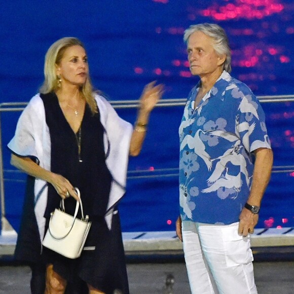 Michael Douglas et sa Catherine Zeta-Jones en vacances à Portofino en Italie le 31 juillet 2019.