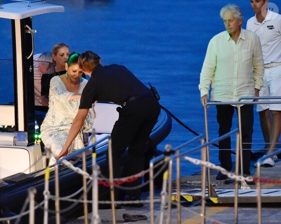 Michael Douglas et sa femme Catherine Zeta-Jones sont allés dîner avec des amis à Portofino, le 30 juillet 2019.