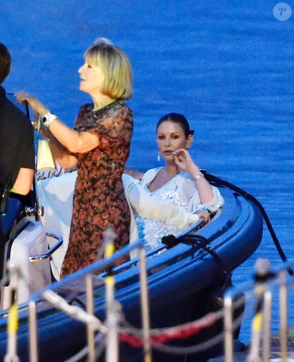 Michael Douglas et sa femme Catherine Zeta-Jones sont allés dîner avec des amis à Portofino, le 30 juillet 2019.