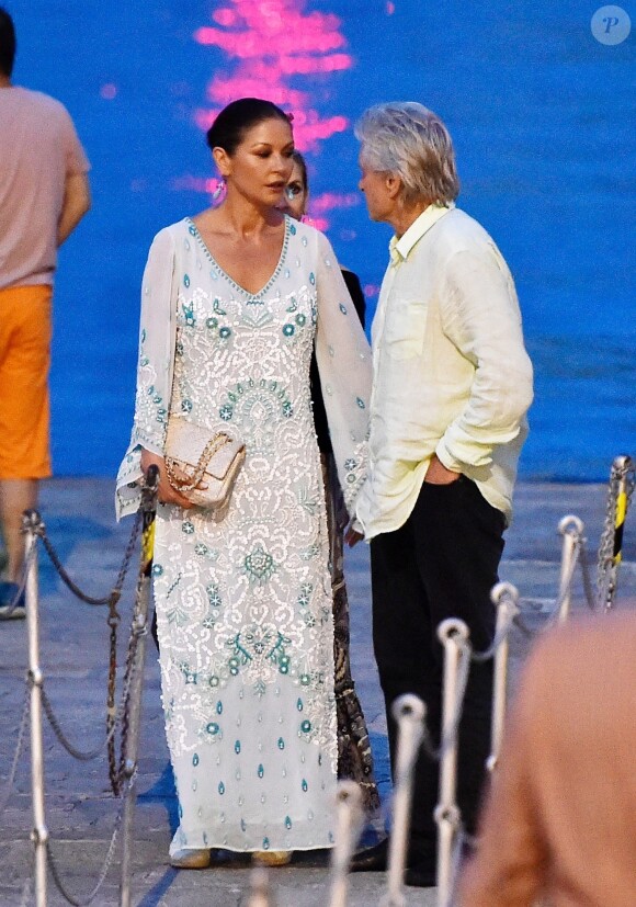 Michael Douglas et sa femme Catherine Zeta-Jones sont allés dîner avec des amis à Portofino, le 30 juillet 2019.